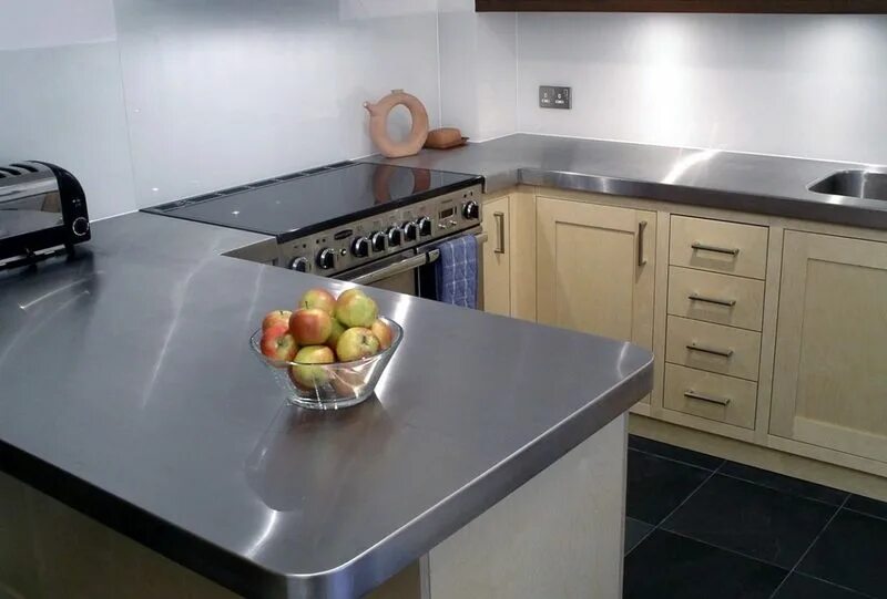Кухонные столешницы фото Какие бывают столешницы для кухни, виды столешниц, используемые материалы