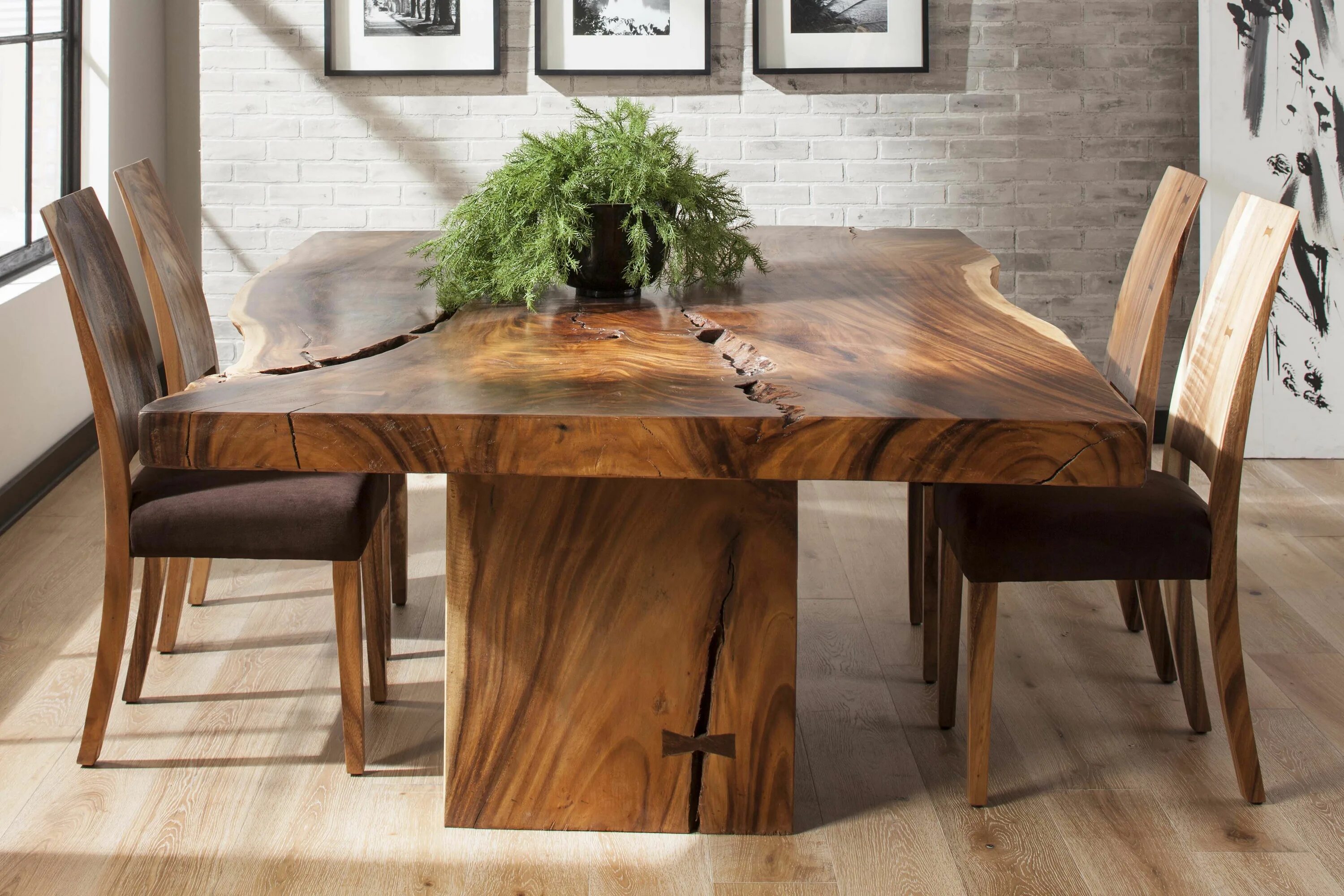 Кухонные столы дерева фото Chamcha Wood Dining Table in Our natural finish. #chamcha #wood #diningtable #na