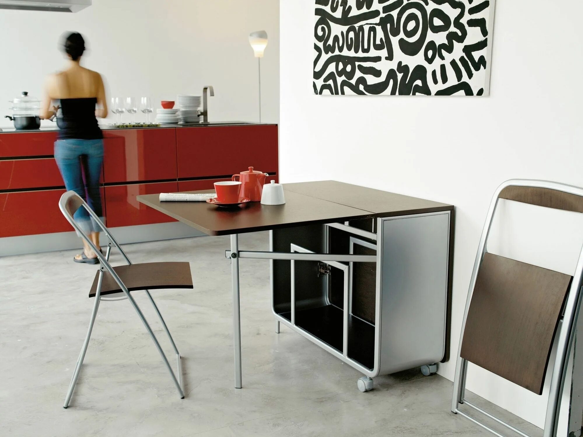 Кухонные столы трансформеры для кухни фото modern-portable-folding-dining-table-with-wheels-and-folding-chair-storage-insid