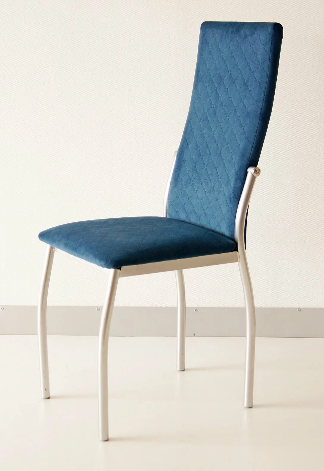 Кухонные стулья со спинкой мягкие современные фото Стулья синие для кухни - CormanStroy.ru