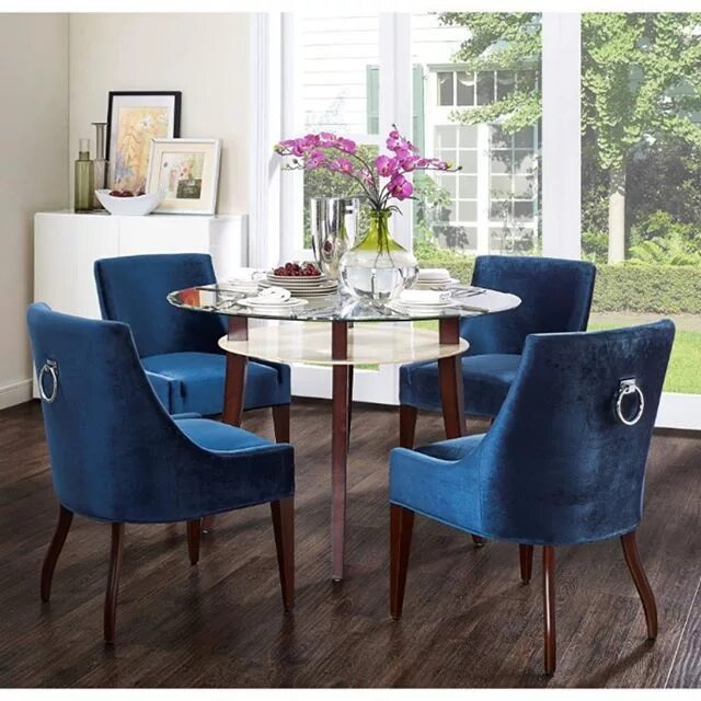 Кухонные стулья в интерьере See our curated selection of the most beautiful and modern chairs design to help