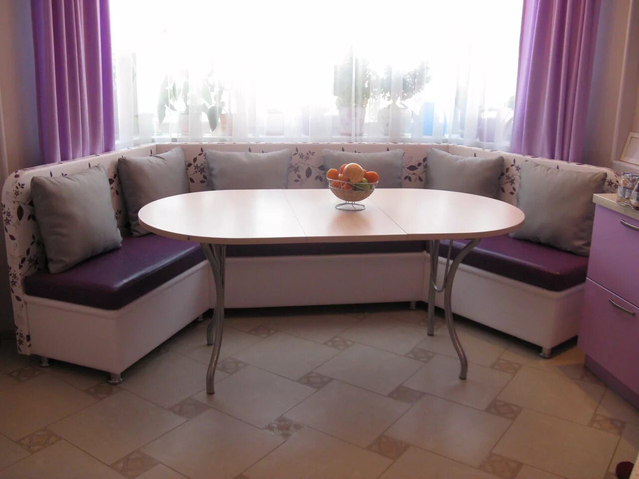 Кухонные уголки для маленькой кухни угловые фото Угловая обеденная зона для маленькой кухни (Много фото!) - fotodekormebel.ru