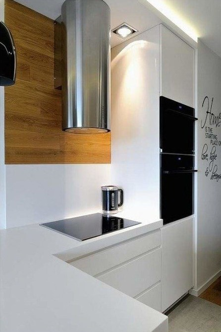 Кухонные вытяжки в интерьере кухни с трубой Вытяжка Franke Turn FTU 3805 XS - цена в Москве