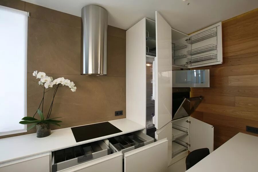 Кухонные вытяжки в интерьере кухни с трубой Подвес для кухонных шкафов: крепление на планку, навесы в виде монтажной рейки д