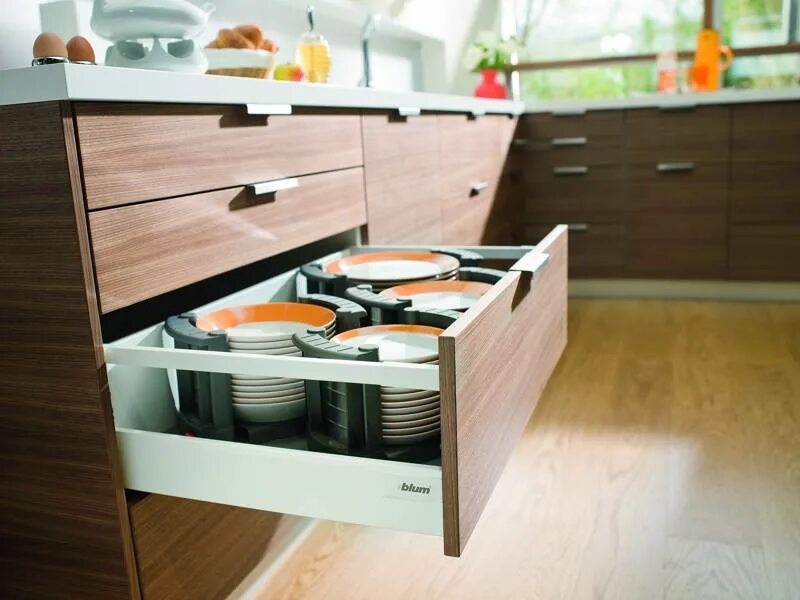 Кухонные ящики фото Выдвижные системы ящиков для хранения на кухне: вертикальная, угловая, узкая, ак