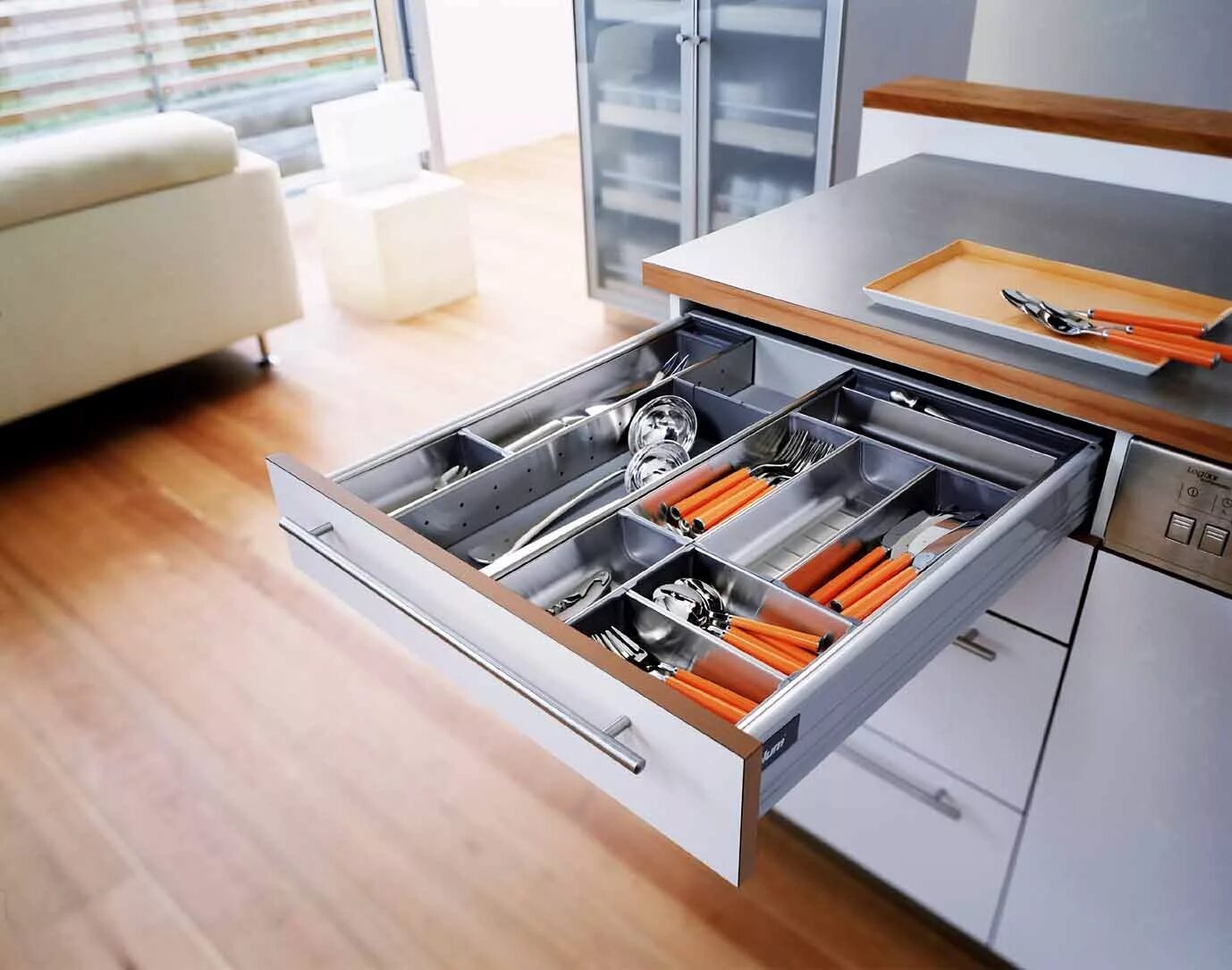 Кухонные ящики фото Начинка кухонных шкафов