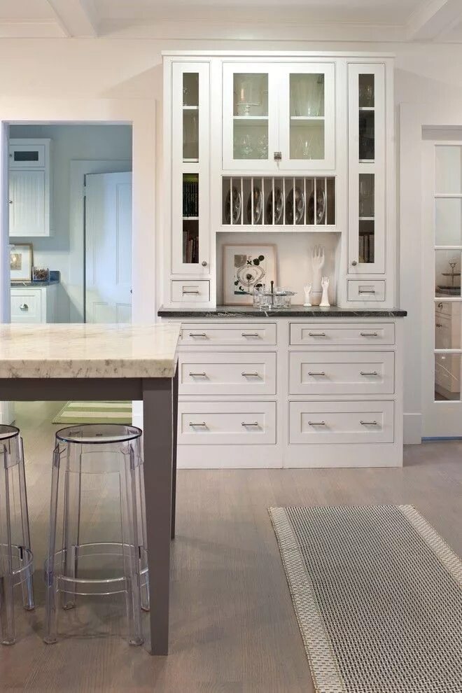 Кухонный буфет современный для кухни фото Современные кухонные шкаф буфеты и серванты в интерьере на фото. Какой стиль луч