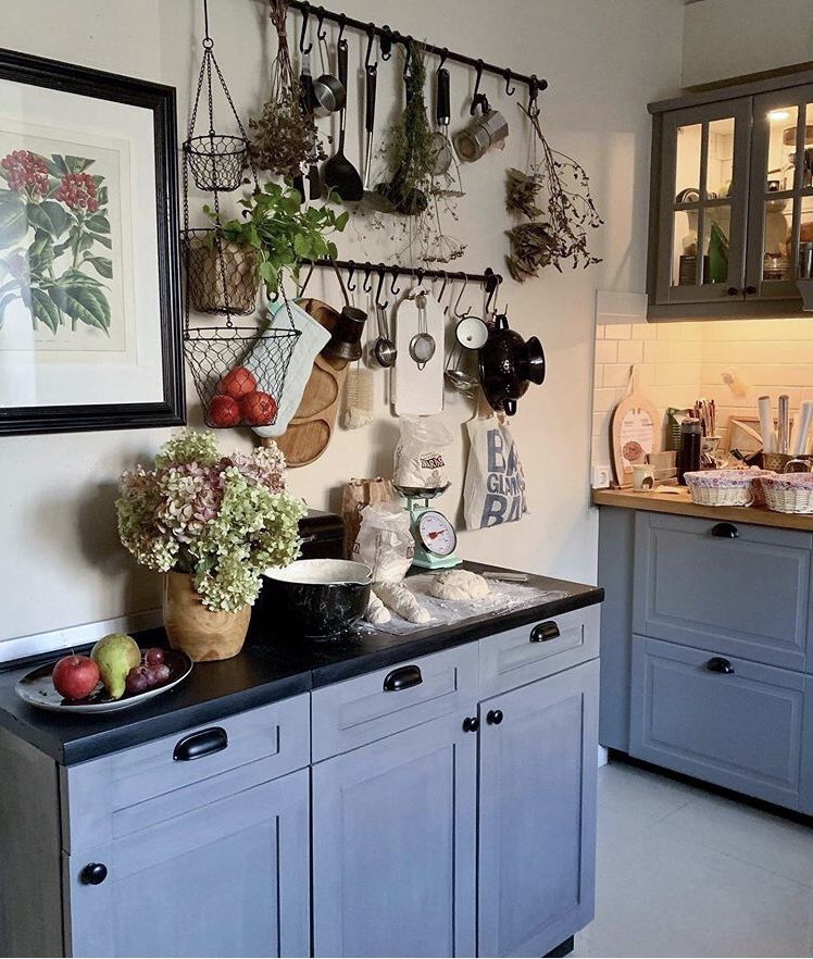 Кухонный декор фото Интерьер кухни Перепланировка кухни, Интерьер кухни, Домашний декор кухни