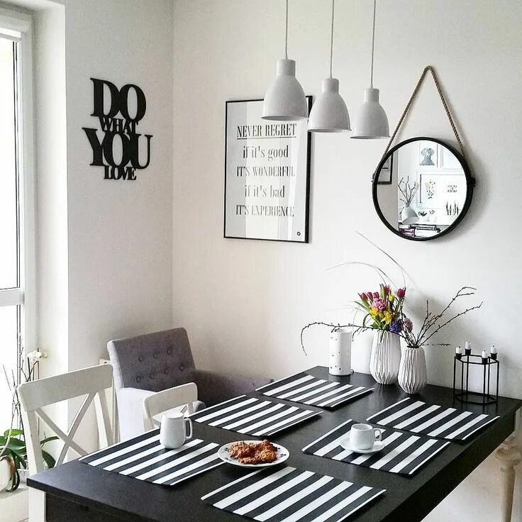 Кухонный декор на стену @livebeautifully.pl on Instagram: "Taka mała wiosna na stole miłego dnia życzę #