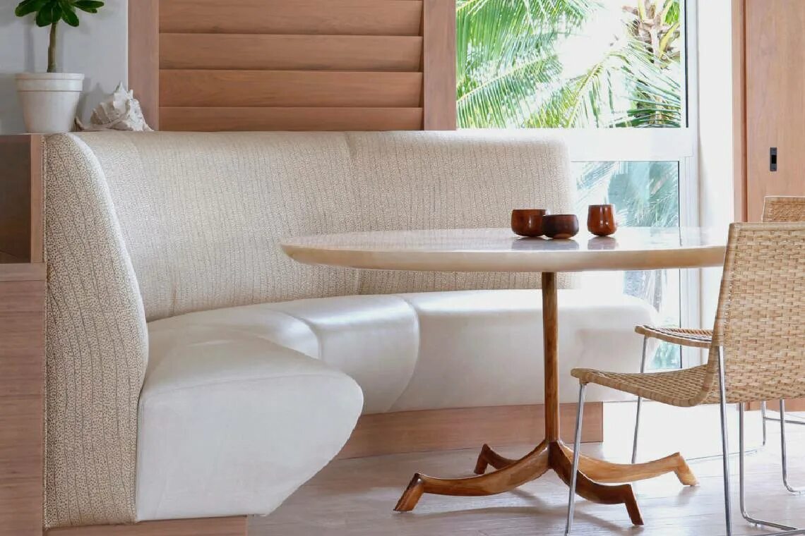 Кухонный диван в интерьере Кухня с диваном: 150 фото в интерьере, дизайн, угловые вариантыКухня с диваном: 