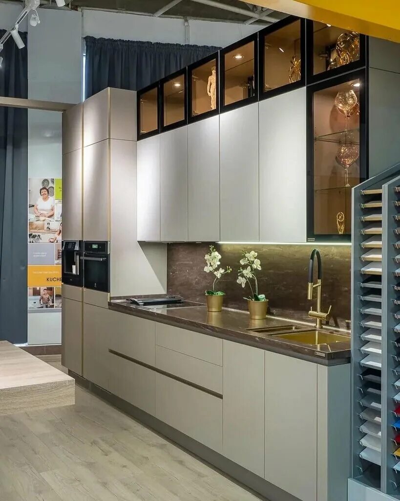 Кухонный двор фото Больше не работает: Kuchen Hof, мебель для кухни, Архангельск, улица Розинга, 10