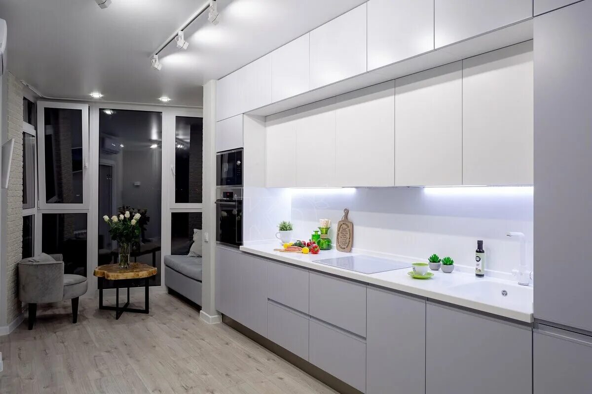 Кухонный двор кухни фото Белая лаконичная кухня линейной планировки Кухонный Двор Дзен