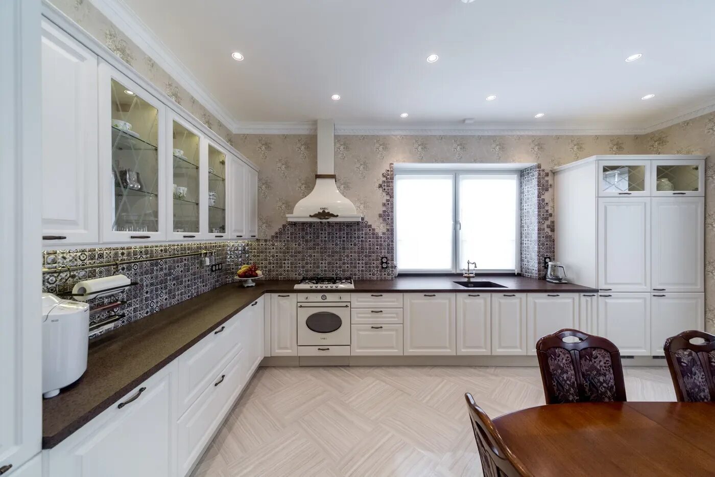 Кухонный двор советская ул 20 фото Кухня Катарина светлая купить по цене 59 920 ₽ в Москве с доставкой ТЦ Гранд