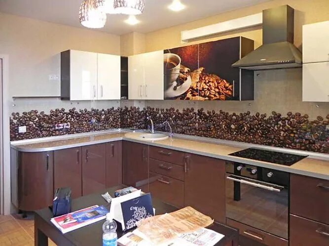 Кухонный фартук для кухни фото Фартук для кухни кофейная тема в интерьере - фото