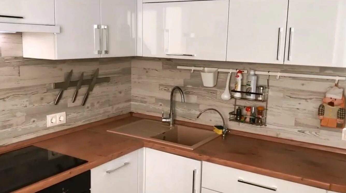 Кухонный фартук из ламината фото Фартук из ламината для кухни: плюсы и минусы материала, как сделать своими рукам