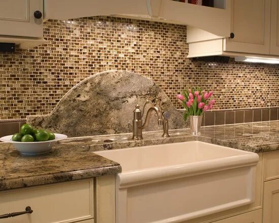 Кухонный фартук на стену камни фото Kitchen Sink Backsplash Design, Pictures Modern kitchen tiles design, Granite co