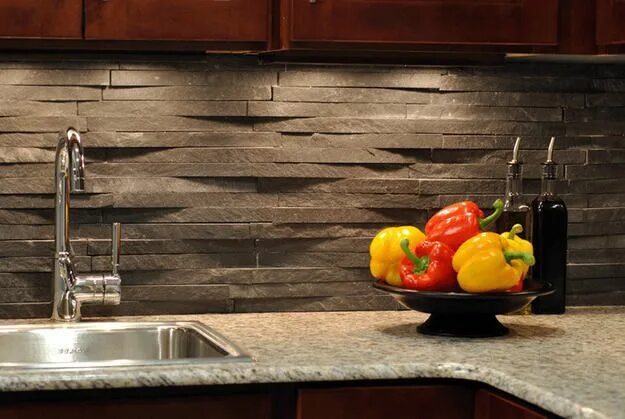Кухонный фартук на стену камни фото Как оформить кухонный фартук: 7 лучших идей - INMYROOM Küchen rustikal, Rückwand