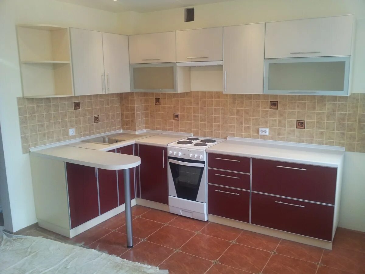 Кухонный гарнитур 3.5 метра угловой фото Кухня 3 2.5: найдено 88 изображений