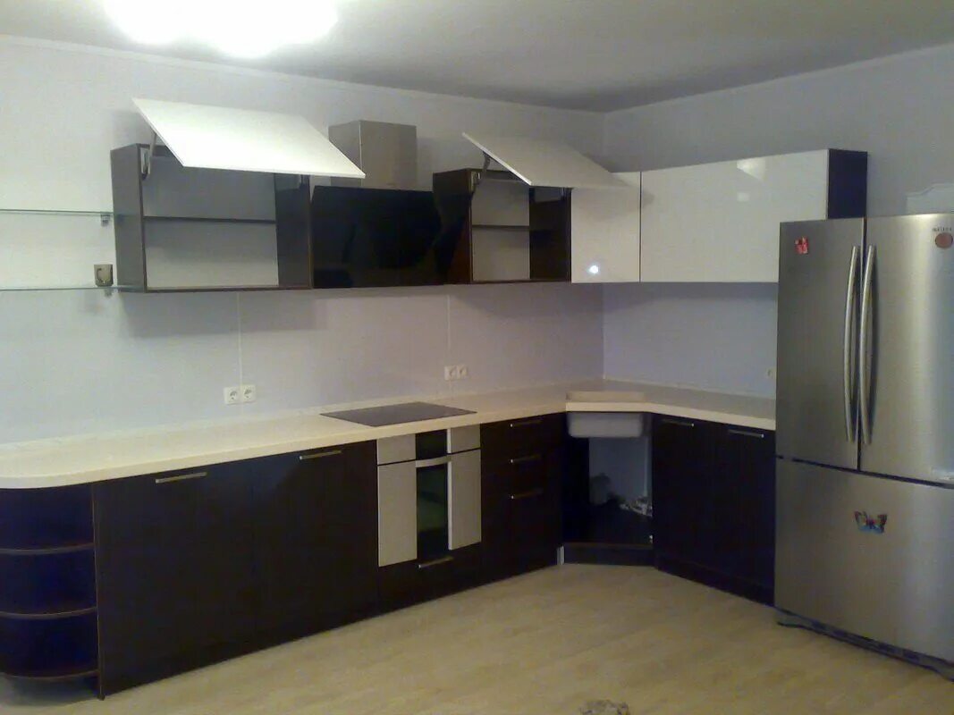 Кухонный гарнитур 3.5 метра угловой фото Купить Кухонные гарнитуры угловые с холодильником дешево вам поможет наш интерне