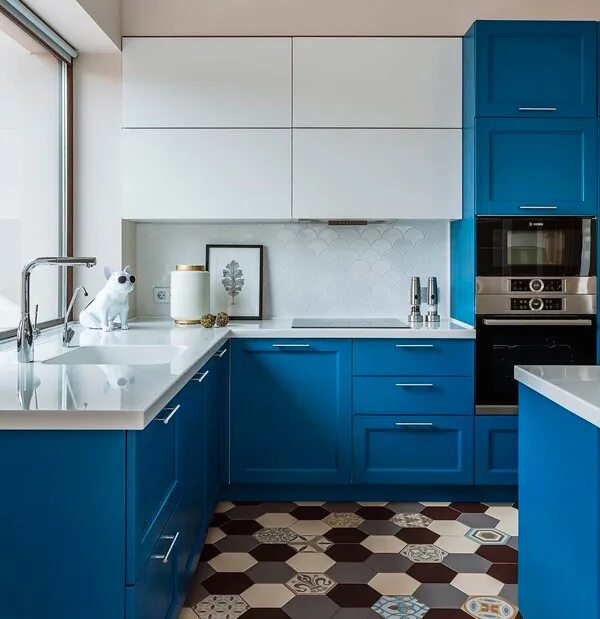 Кухонный гарнитур бело голубой фото Изготовление кухни на заказ недорого. Изготовление кухонных гарнитуров под заказ