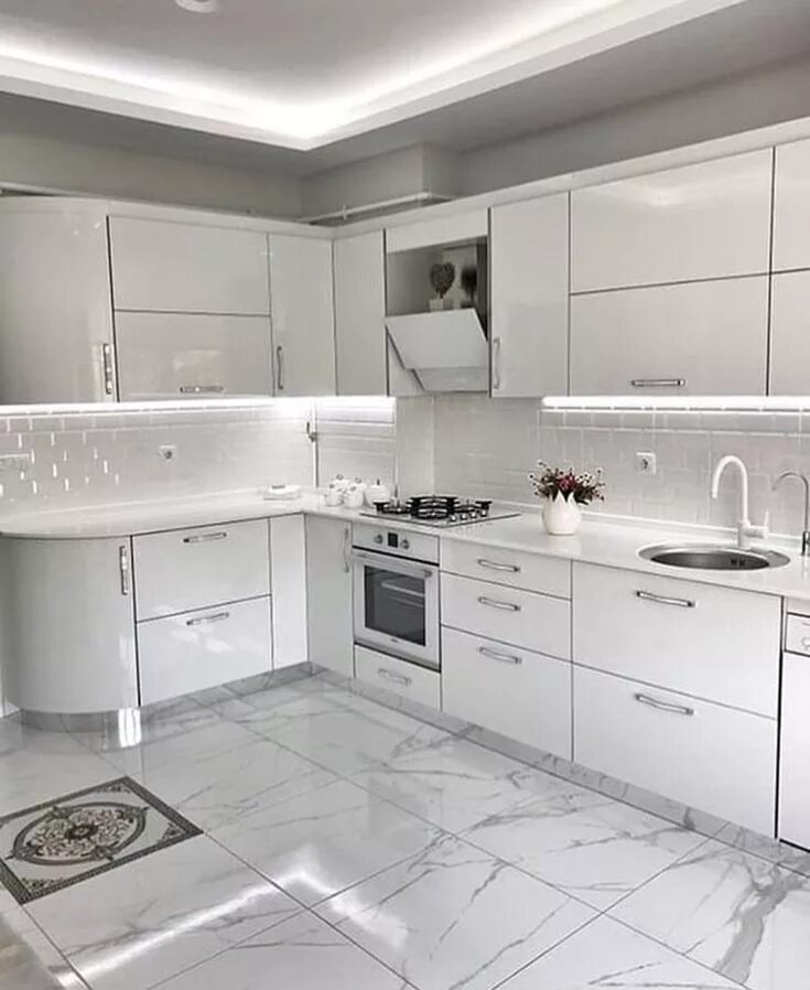 Кухонный гарнитур белого цвета фото Pin on kitchen Kitchen interior design modern, Kitchen design decor, Kitchen des