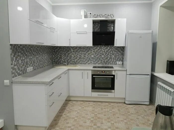 Кухонный гарнитур белый глянец фото Изготовление кухонных гарнитуров, частное объявление в разделе Всё для дома в Ом