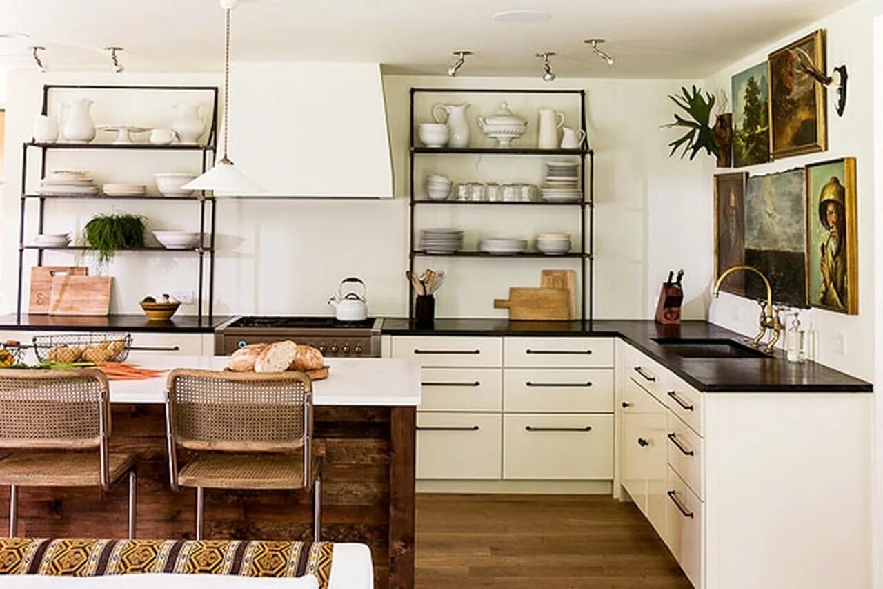 Кухонный гарнитур без навесных шкафов фото Кухня без верхних шкафов (67 фото): угловые кухонные гарнитуры без навесных шкаф