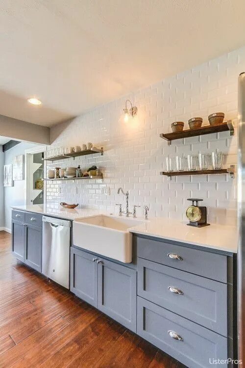 Кухонный гарнитур без верхних шкафов фото First Time Home Flip Ikea kitchen remodel, Budget kitchen remodel, Home decor ki