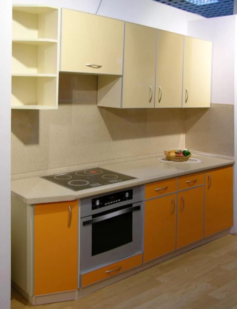 Кухонный гарнитур бюджетный вариант фото Дизайн кухни эконом класса 65 фото классных идей