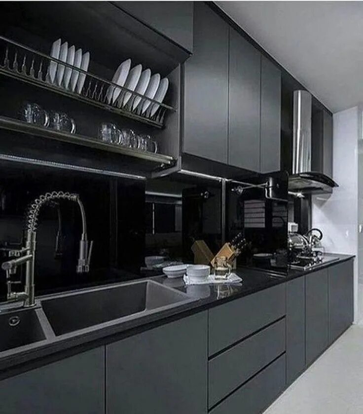 Кухонный гарнитур черно серый фото Salvamentos rápidos panosundaki Pin, 2024 Mutfak dolabi, Siyah ev, Mutfak