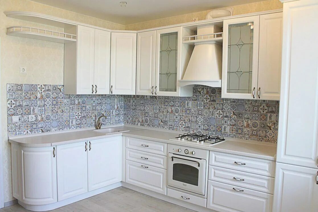 Кухонный гарнитур для светлой кухни фото Кухня Матар за 140 590 руб. Купить надежную мебель по индивидуальным размерам