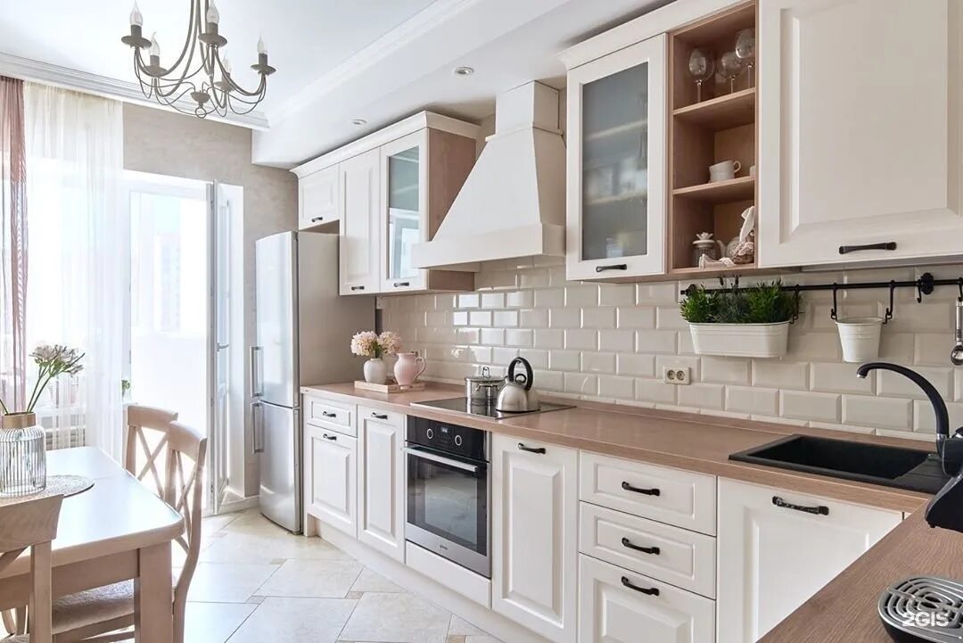 Кухонный гарнитур для светлой кухни фото Lorena кухни, мебельный салон, проспект Макеева, 44а, Миасс - 2ГИС