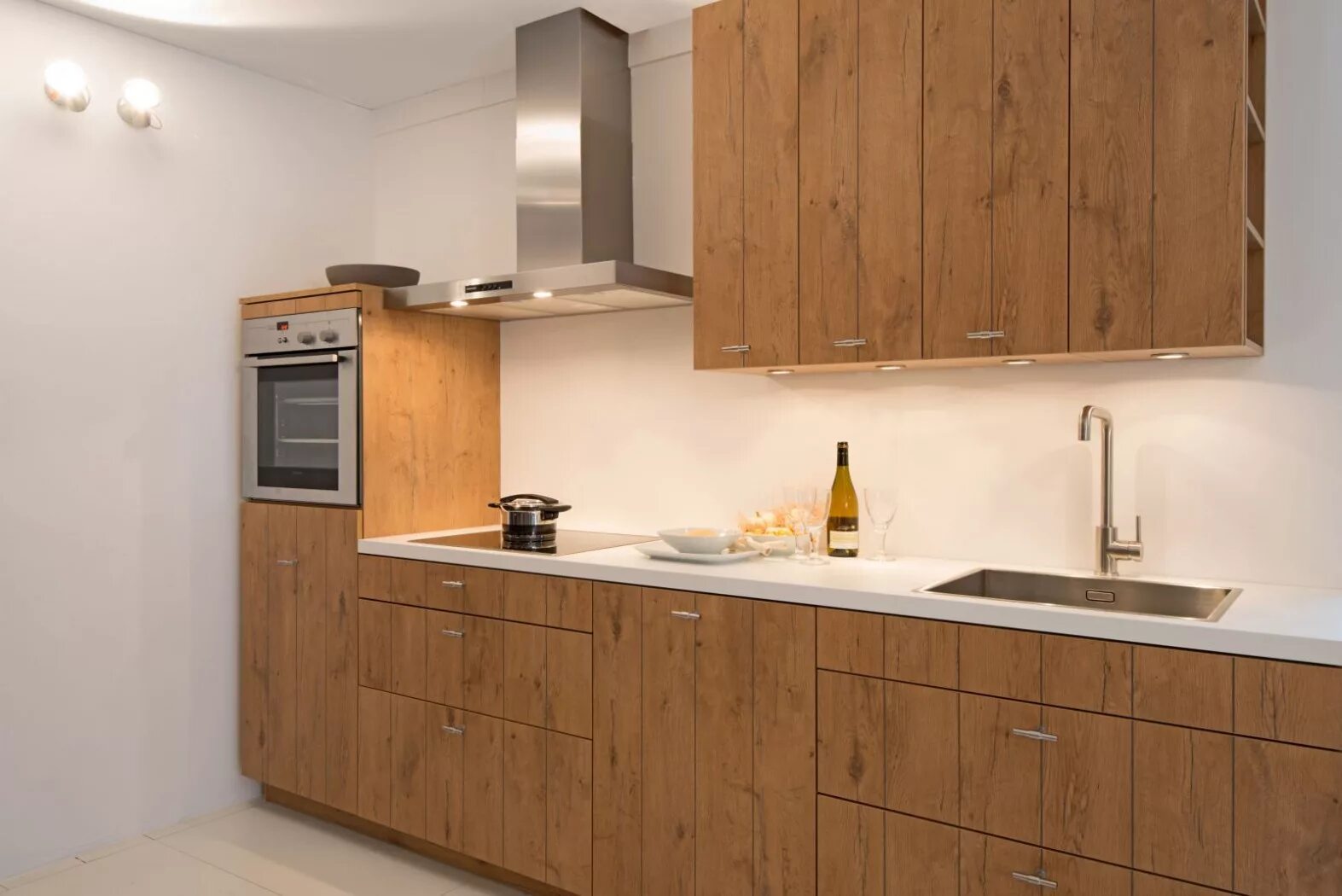 Кухонный гарнитур дуб фото Кухни дуб натуральный - найдено 90 картинок