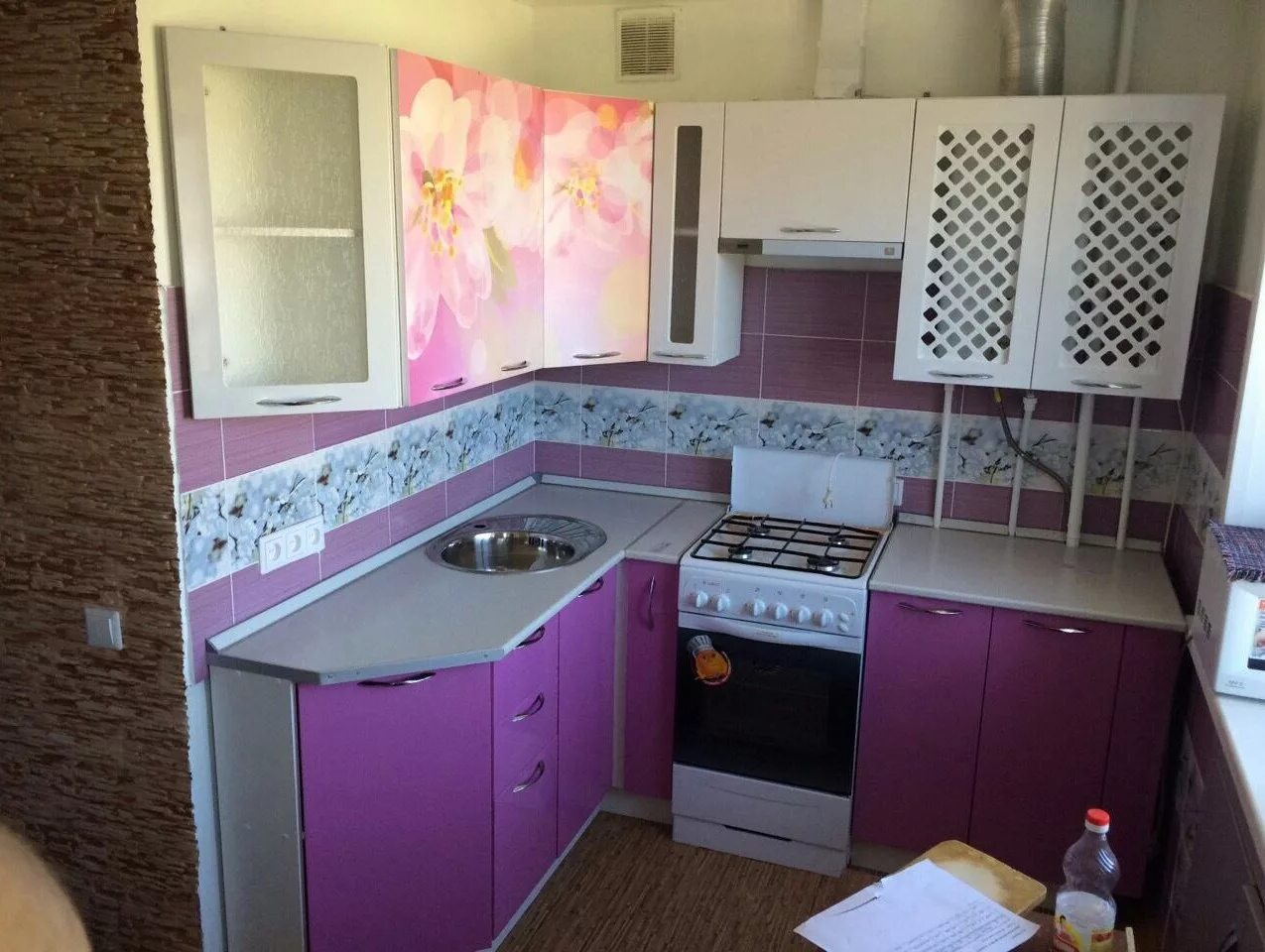 Кухонный гарнитур фото астрахани Мебельный завод в Ревде (много фото) - buildpix.ru