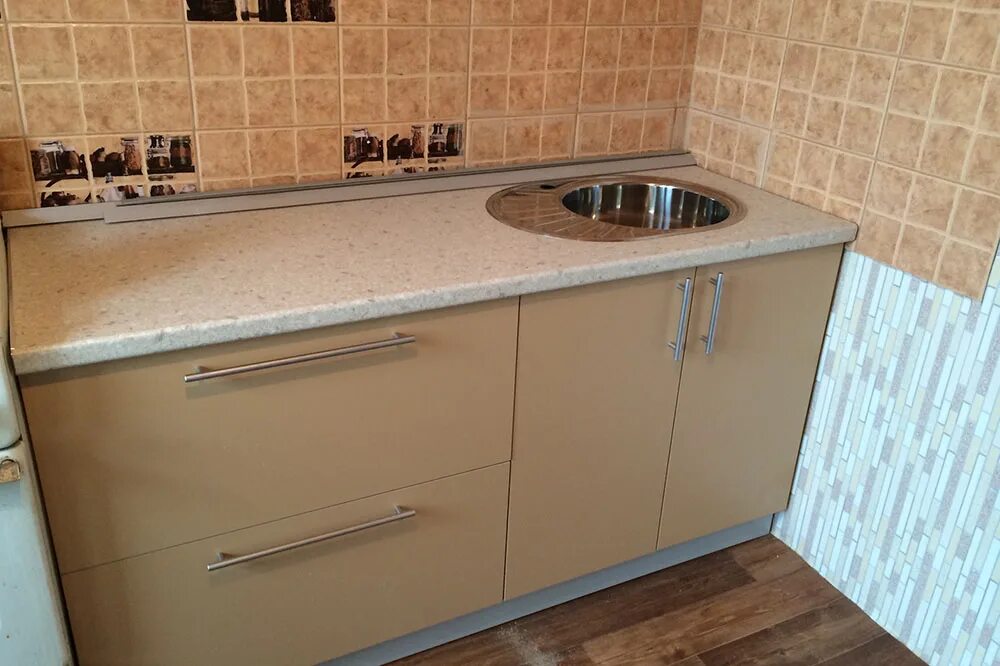 Кухонный гарнитур фото столешницы Столешницы ЛДСП. Мебельная студия VIVO