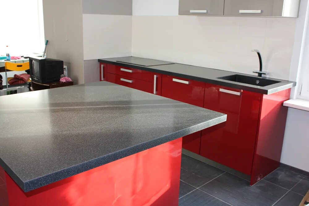 Кухонный гарнитур фото столешницы Столешницу для кухни недорого в магазине - CormanStroy.ru