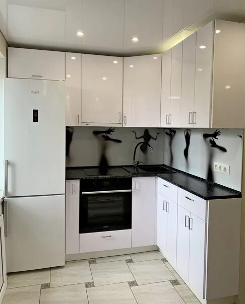 Кухонный гарнитур глянец фото кухни с фасадом ПЛАСТИК (п/м 16000руб-23000руб) - 80 фотографий ВКонтакте