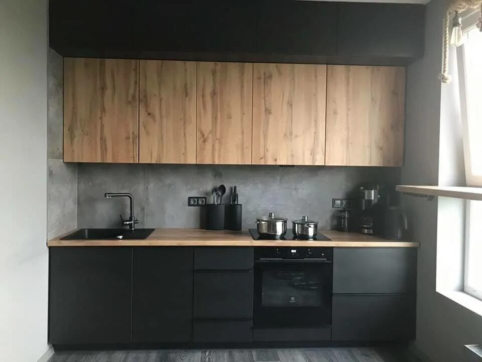 Кухонный гарнитур графит с деревом фото Работы компании Кухни Петербурга на заказ