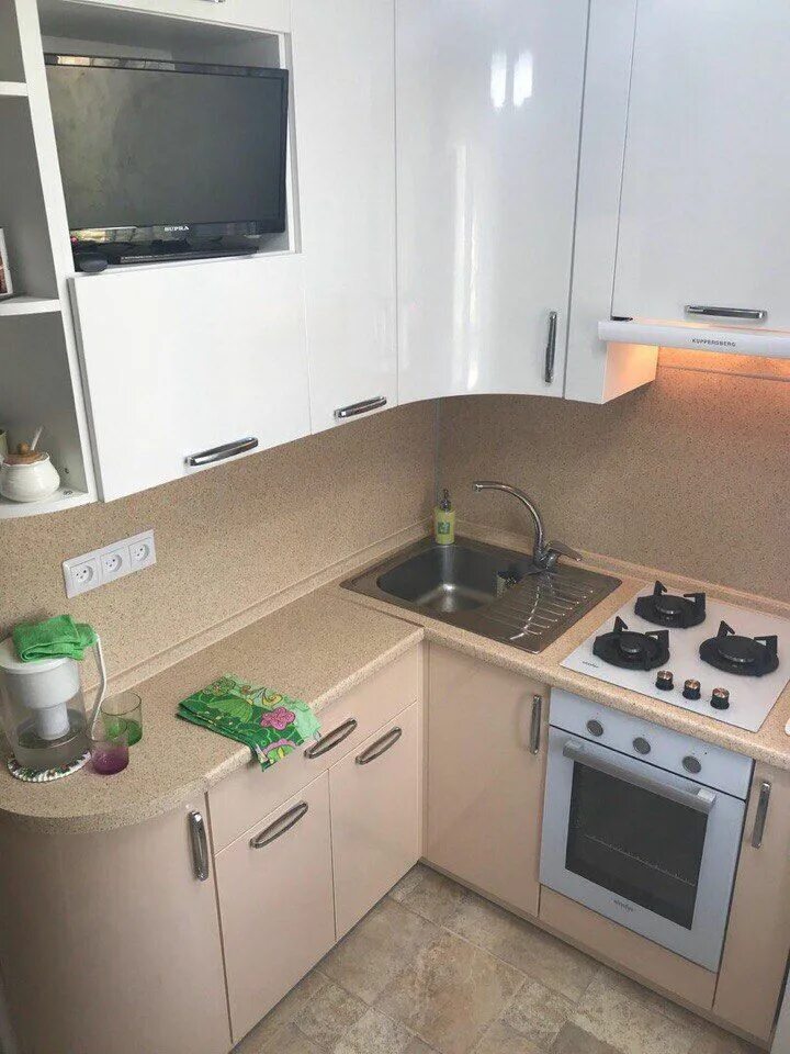 Кухонный гарнитур хрущевка фото цена Фотографии ДИЗАЙН ХРУЩЕВКИ Kitchen remodel small, Tiny kitchen design, Tiny hous