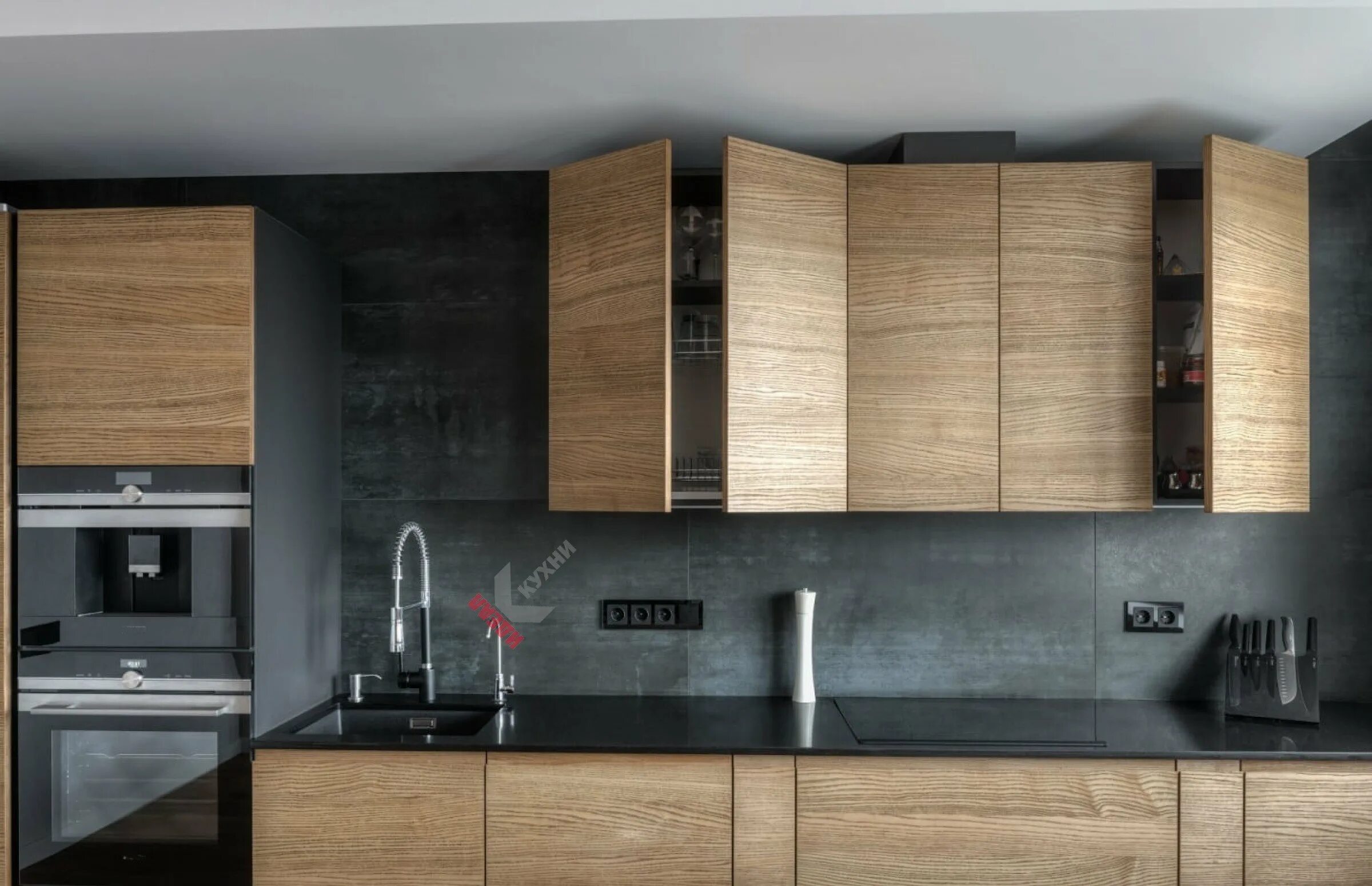 Кухонный гарнитур из эгер фото Кухня из ДСП Cleaf № 001