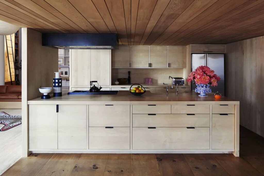 Кухонный гарнитур из фанеры фото Кухни из фанеры: почему бы и да Блог Ангстрем