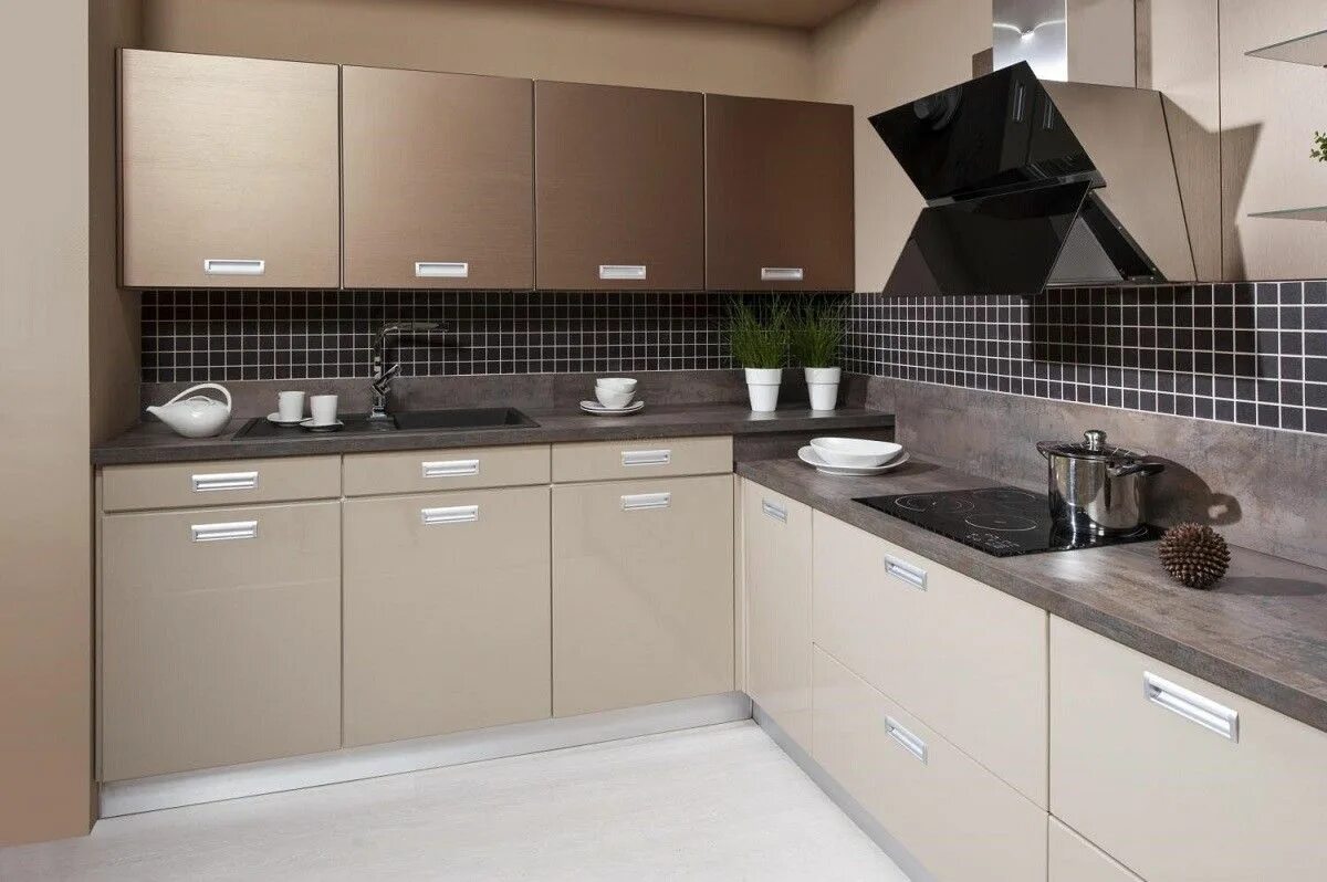 Кухонный гарнитур кофейного цвета фото Пин от пользователя Collector на доске Дизайн интерьера Кухня, Серая кухня, Секц