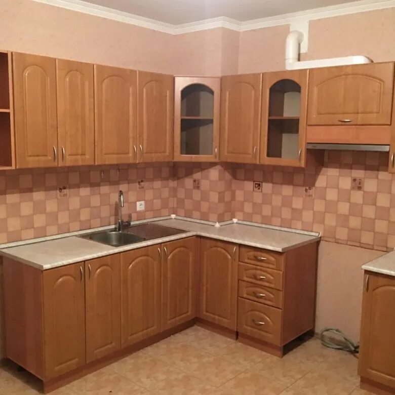 Кухонный гарнитур кухонный гарнитур бу фото Кухня БУ - купить, цена 30 000 руб., продано 13 ноября 2017 - Кухонные гарнитуры