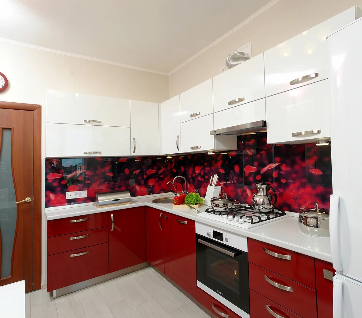 Кухонный гарнитур курск фото Классика VS Cool Britan