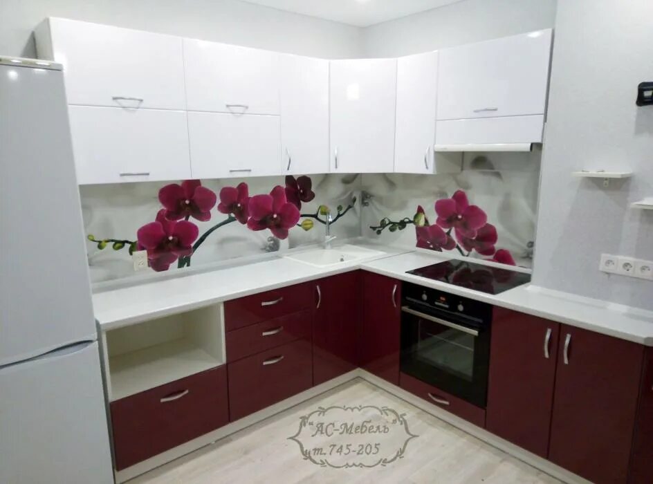 Кухонный гарнитур курск фото Кухни со стеновыми панелями нашего производства