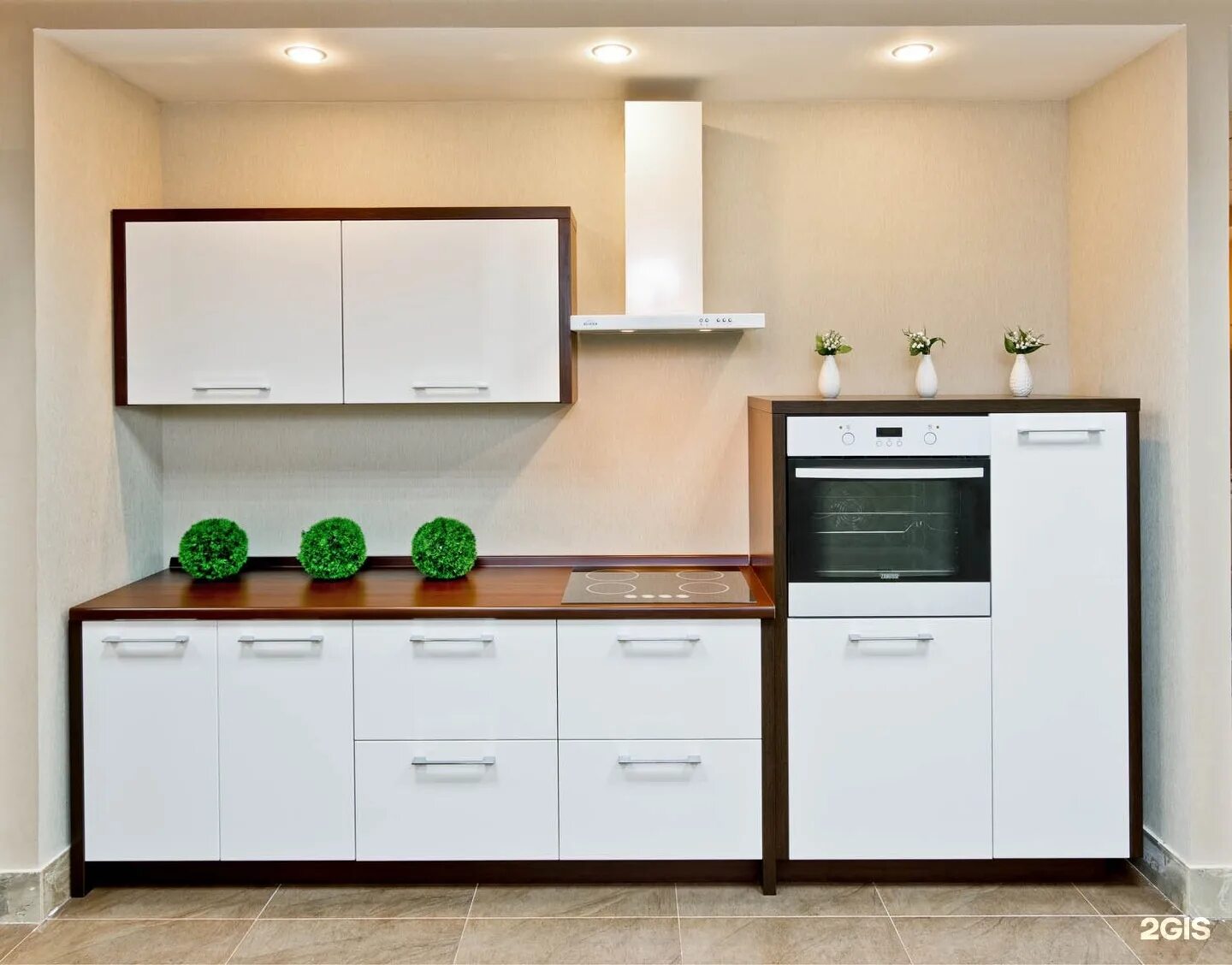 Кухонный гарнитур маленький прямой фото дизайн Art пространство, проспект 60-летия Октября, 206, Хабаровск - 2ГИС