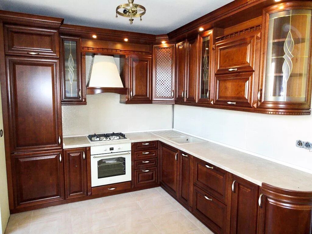 Кухонный гарнитур массив фото Кухни массив