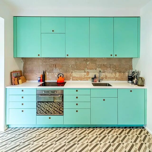 Кухонный гарнитур мятного цвета фото Lido Kitchen Kitchen design, Kitchen, Plywood kitchen