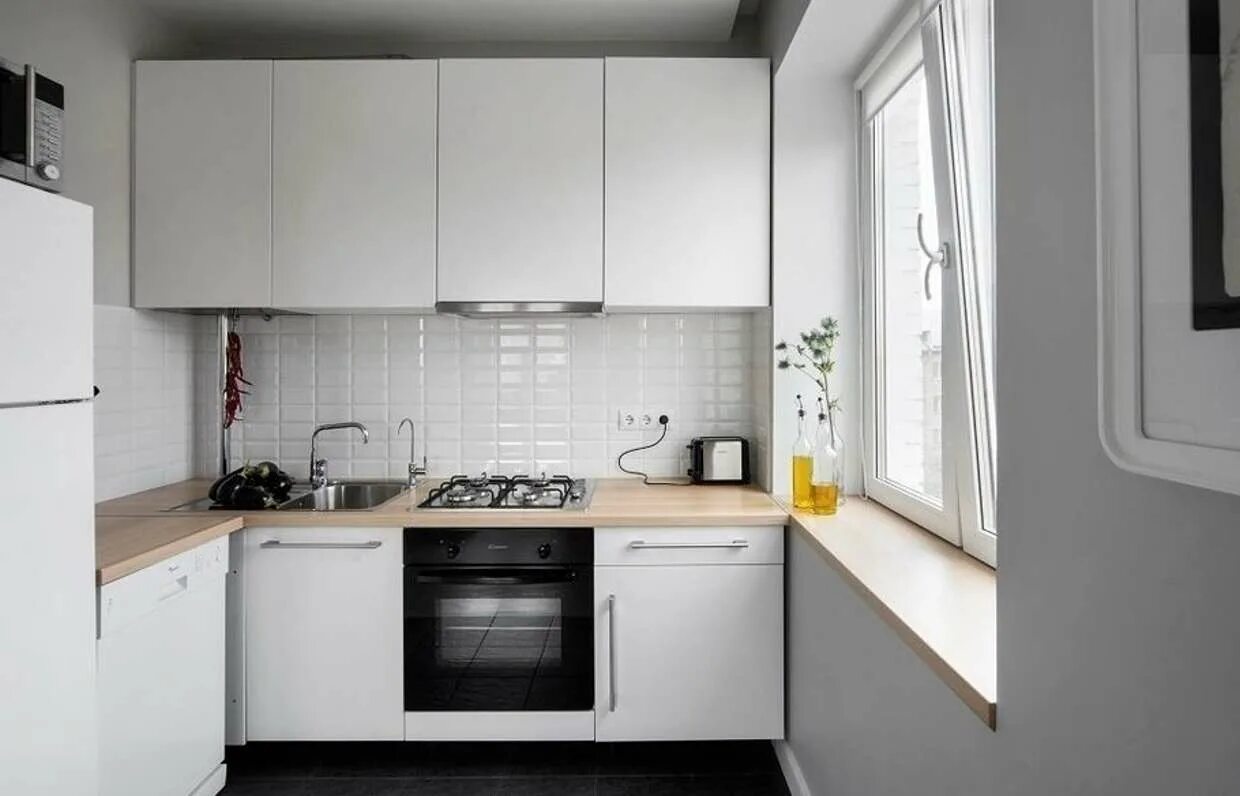 Кухонный гарнитур на 8 кв м фото 3 варианта планировки кухни в "панельке" - INMYROOM