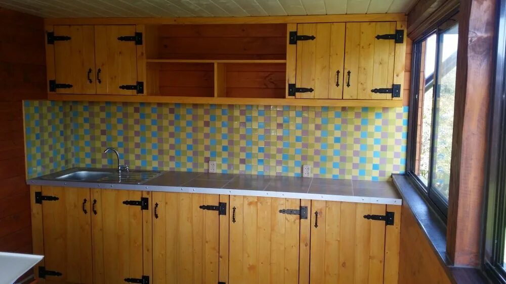 Кухонный гарнитур на дачу своими руками Летняя кухня на даче или "я тебя слепила из того, что было" Летняя кухня, Столик